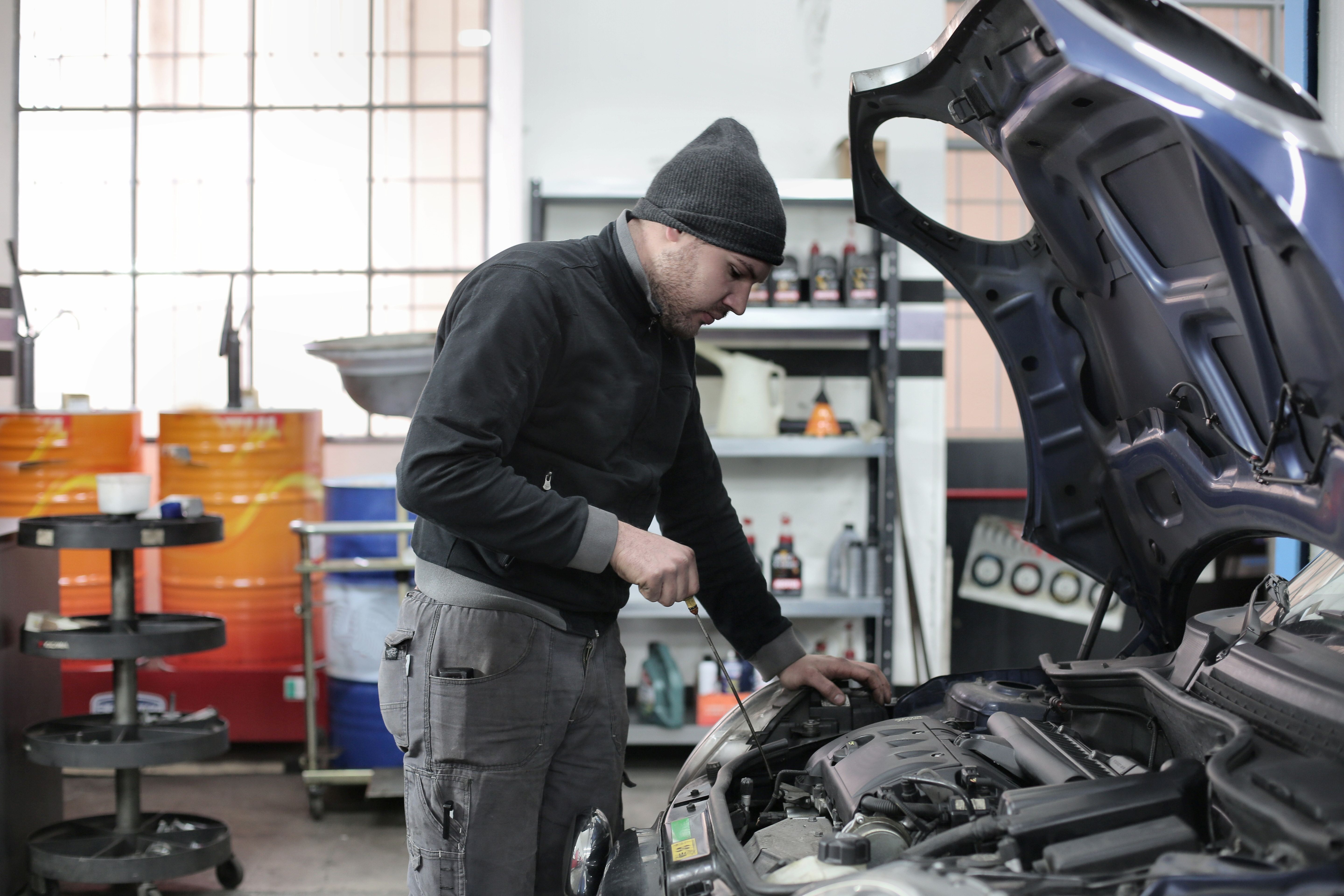 Professional automotive service facility